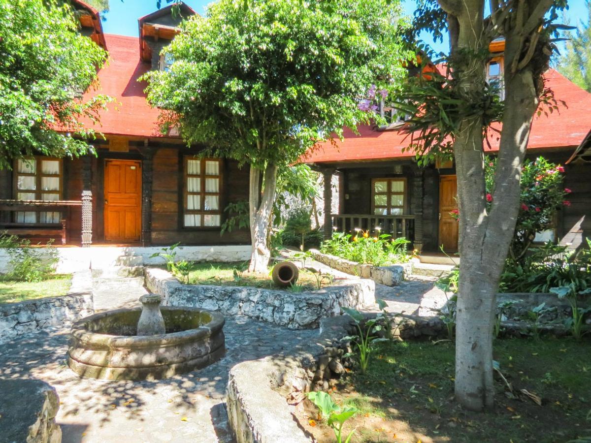 Cabanas Yunuen By Rotamundos Pátzcuaro Buitenkant foto